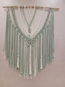 جدارية مكرمية